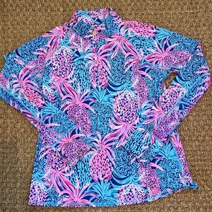 Lilly Pulitzer Medium Luxletic pullover SPF